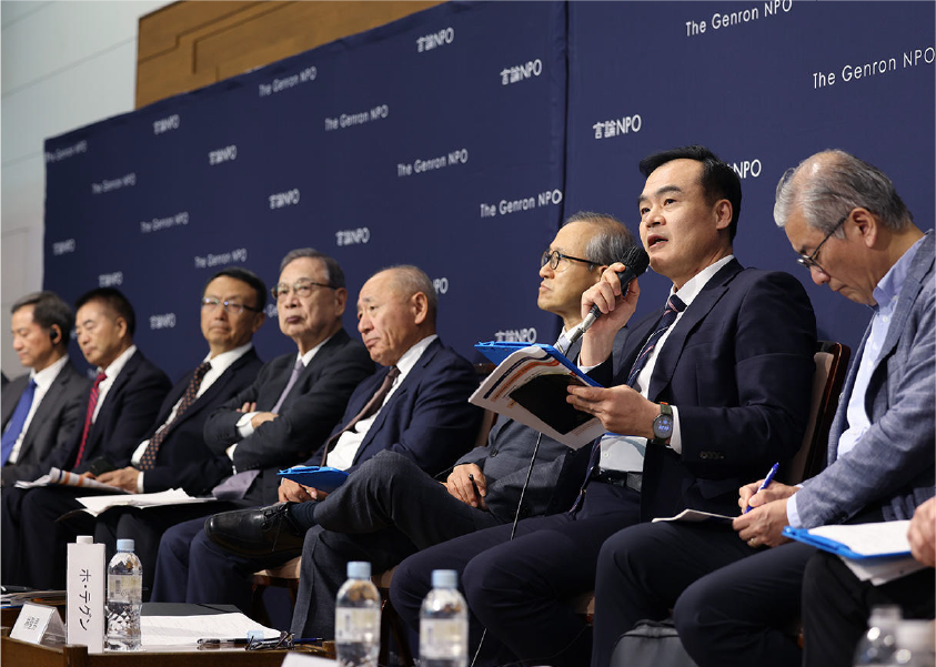 Olive oil and fresh olives